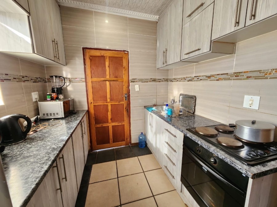 3 Bedroom Property for Sale in Tlhabane West North West